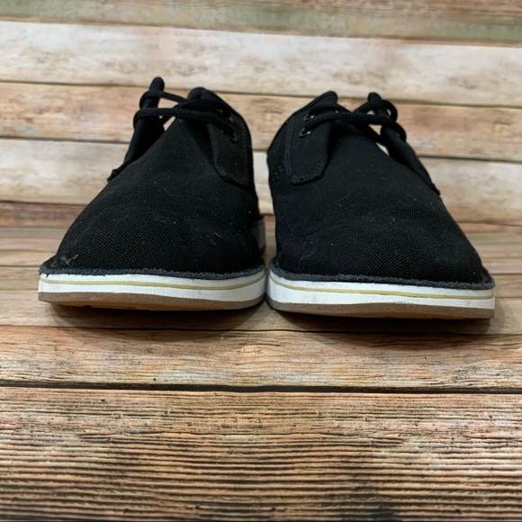 Dr. Martens Hambleton 2 Casual Shoes - Picture 5 of 9